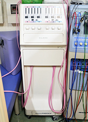 干渉波治療器